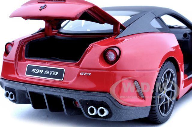 2011 FERRARI 599 GTO RED ELITE EDITION 118 DIECAST  