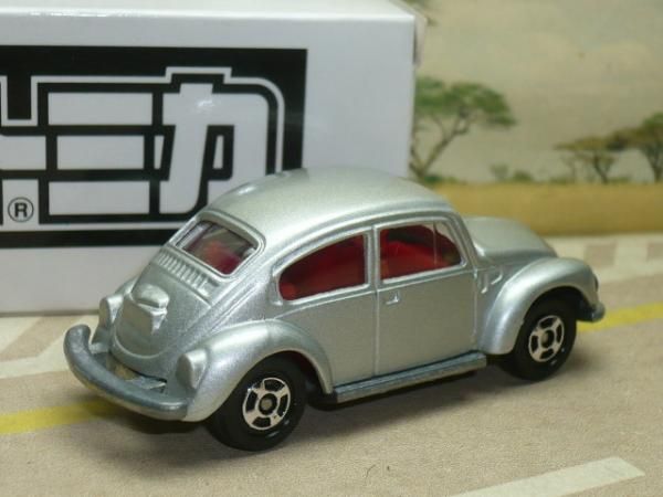 1977 Japan made VW VOLKSWAGEN BEETLE TOMY TOMICA F20  