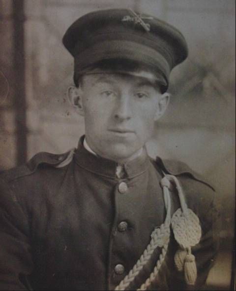 American?? Military WW1 Photo Postcard Soldier Uniform  