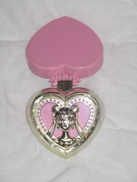 Sailor Moon R Princess Serenity Heart Locket BANDAI  