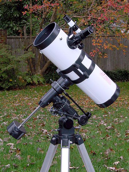 New White 4.5 Reflector Telescope & Digital Camera  