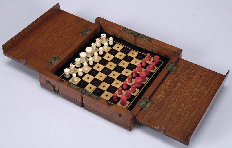 05865 Whittington Traveling Chess Set, Jaques Type  