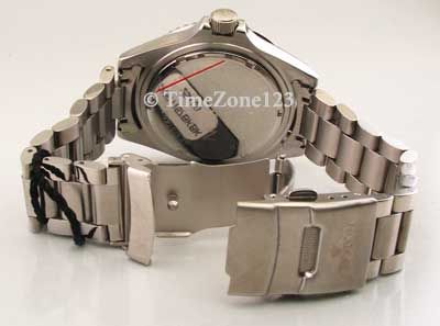 Gents Croton Diver 20ATM Date Watch All Silver CA301157  