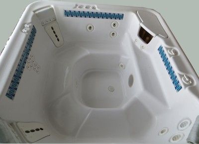 Hot Spring spa, used but works fine Big 90 x 100 x 36 deep hot tub 