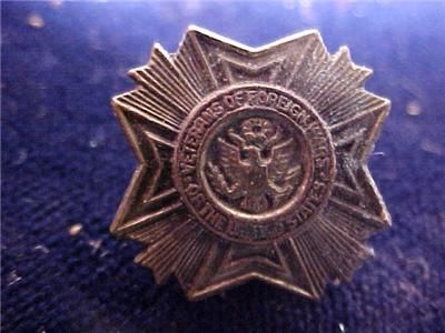 Vintage Veteran Foreign Wars US Military Pin Pinback NR  