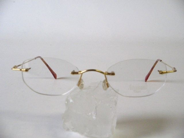 Very light ADVANTAG TITAN rimless golden eyeglasses  C8  