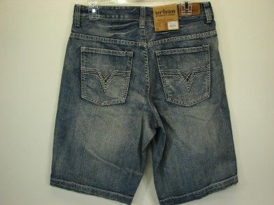 NWT Urban Pipeline Distressed Denim Jeans Shorts Mens 30  