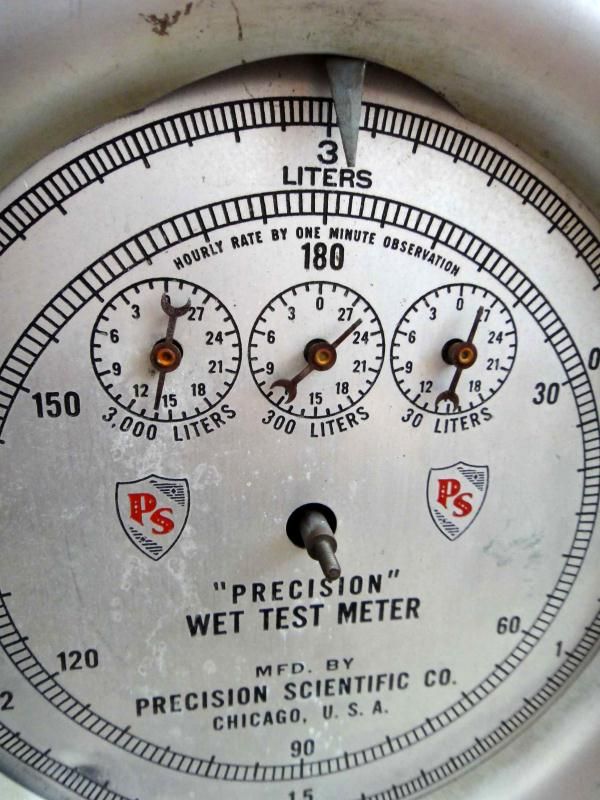 vintage PRECISION WET TEST METER old bulky  