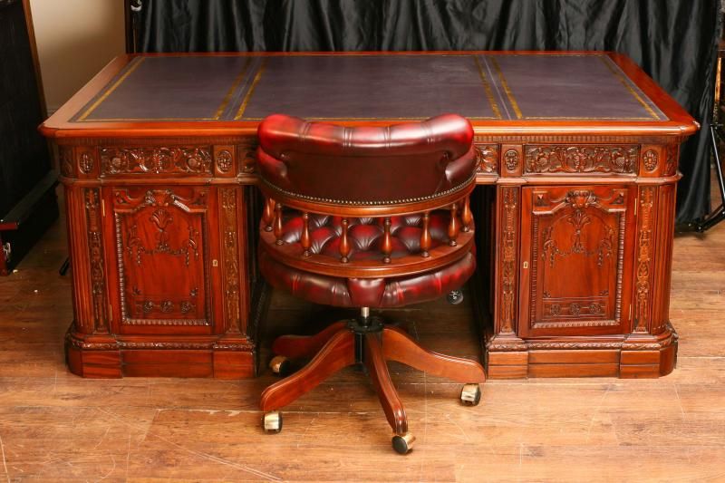 Mahogany Presidents Resolute Desk Partners & Chair Set  