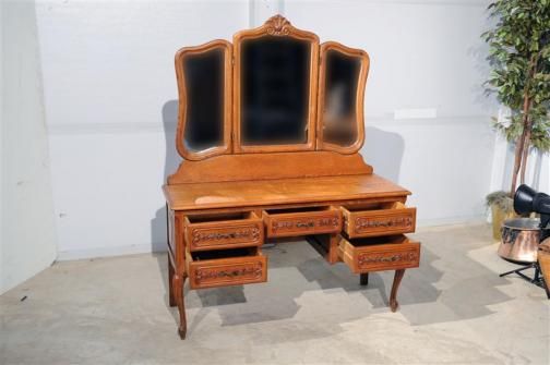 description french louis xv vanity with mirrors glass is still in 