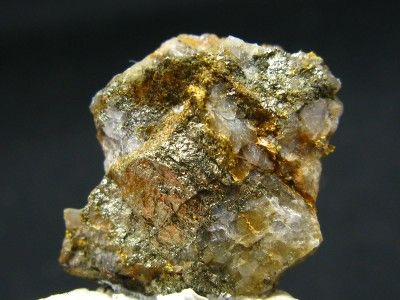 NICE GOLD CRYSTAL ON QUARTZ FROM PERU 2.2CM   24 CARATS  