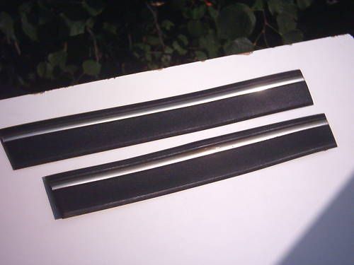 87 89 S10 BLAZER PASSENGER Quarter Panel Body Molding  