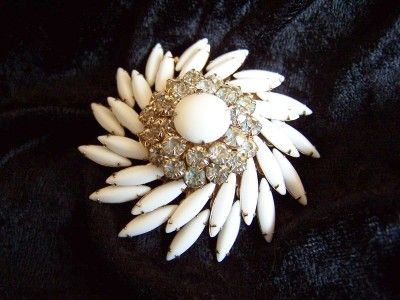 Vintage 5 TIER Milk Glass/Rhinestone JUDY LEE Pinwheel Brooch/Pin 