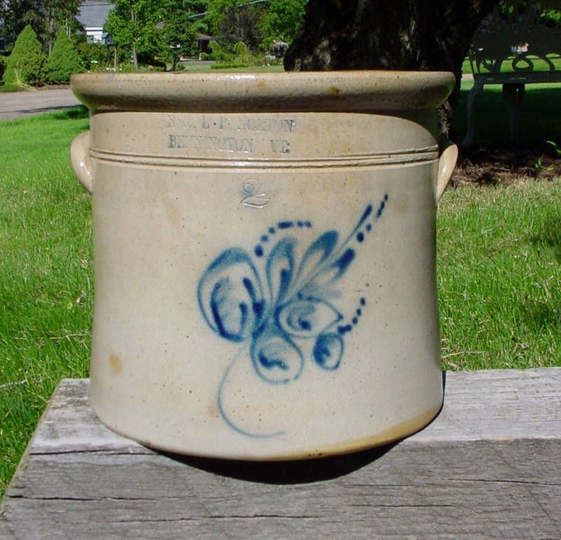 Norton, Bennington Vermont, Stoneware Crock w/ Floral  