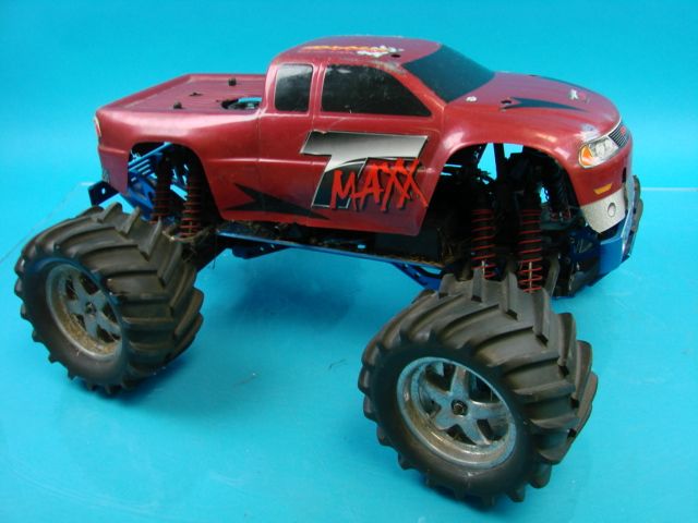 Maxx Traxxas 4910 Nitro 4 Wheel Drive Gas Powered RC Truck Mega 2 