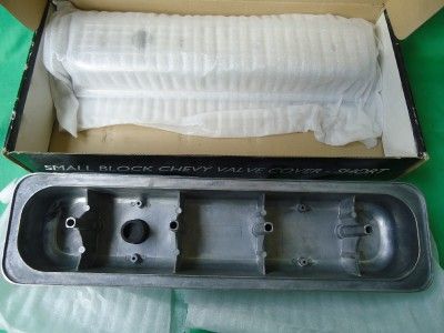 SBC Aluminum Valve Covers ROADSTER Imprint Center Bolt  