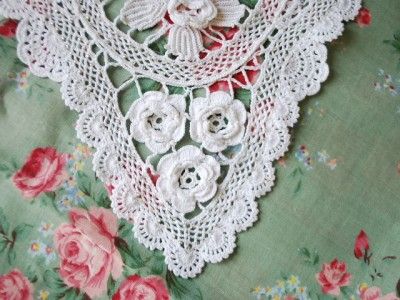 Lovely Hand Crochet 3D Rose Lace Collar Neckline Applique With Beads 