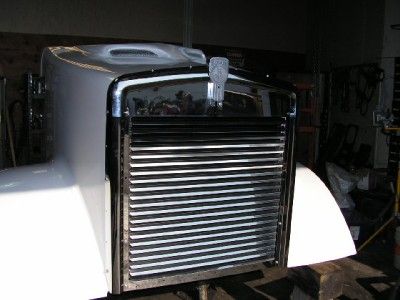 KENWORTH STYLE STAINLESS LOUVERED GRILL W900L K 2044  