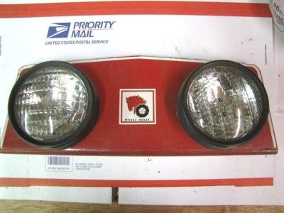 Wheel Horse Tractor D160 D180 D200 HEADLIGHT HEAD LIGHT PANEL SET NICE 