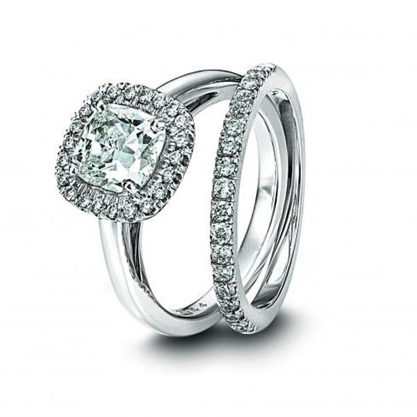   Certified Cushion Halo Diamond Engagement Ring Set in 18k Gold  