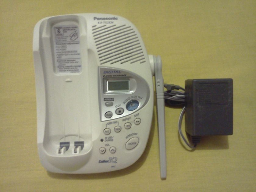 Panasonic 2.4 GHz Gigarange Digital Base With Power Cord KX TG2224 