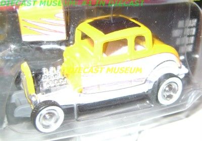 1932 32 FORD HIGHBOY RC HOT ROD MAGAZINE DIECAST  