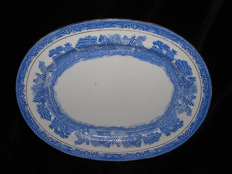 ROYAL GRAFTON   BLUE WILLOW   MEDIUM SERVING PLATTER  